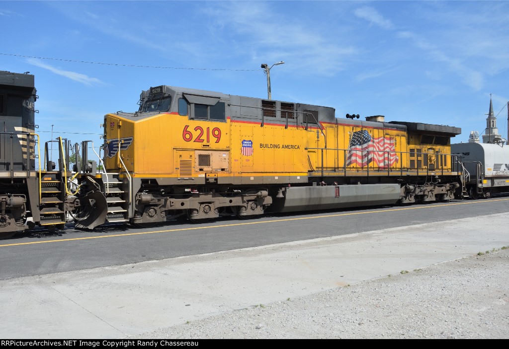 UP 6219 (NS train 191)